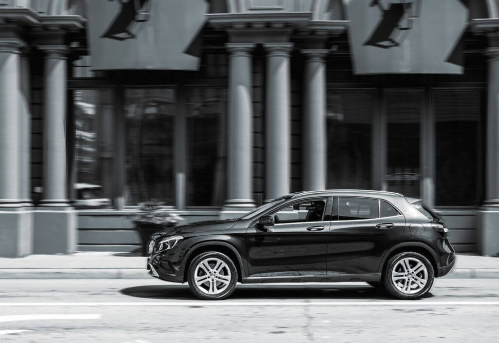 Luxury Black Car Service Devon PA